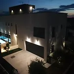 New Restart Vrsi-mulo With Heated Pool And Sea View Vrsi