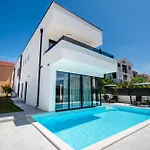 New Restart Vrsi-mulo With Heated Pool And Sea View Villa