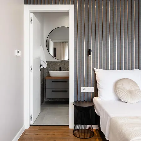 New Restart Vrsi-mulo With Heated Pool And Sea View *