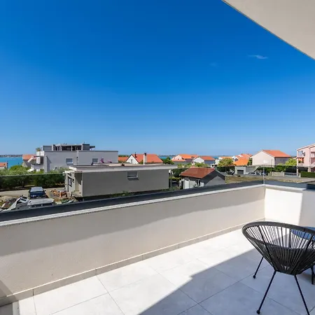 别墅 Restart Vrsi-mulo With Heated Pool,sea View And Jacuzzi 沃希