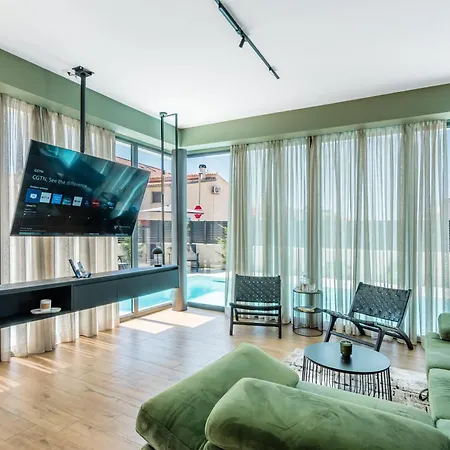 Restart Vrsi-mulo With Heated Pool,sea View And Jacuzzi *