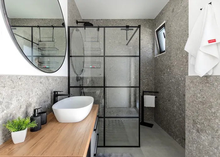 New Restart Vrsi-mulo With Heated Pool And Sea View Willa