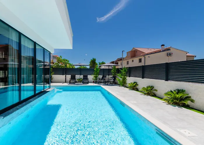 New Restart Vrsi-mulo With Heated Pool And Sea View Willa *