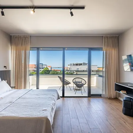 New Restart Vrsi-mulo With Heated Pool And Sea View