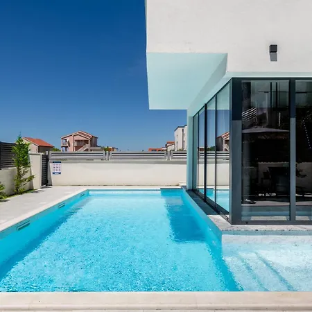 Villa New Restart Vrsi-mulo With Heated Pool And Sea View *