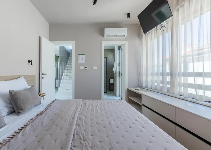 New Restart Vrsi-mulo With Heated Pool And Sea View Villa *