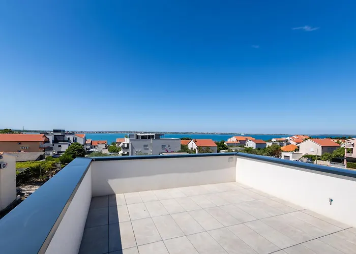 New Restart Vrsi-mulo With Heated Pool And Sea View Vrsi