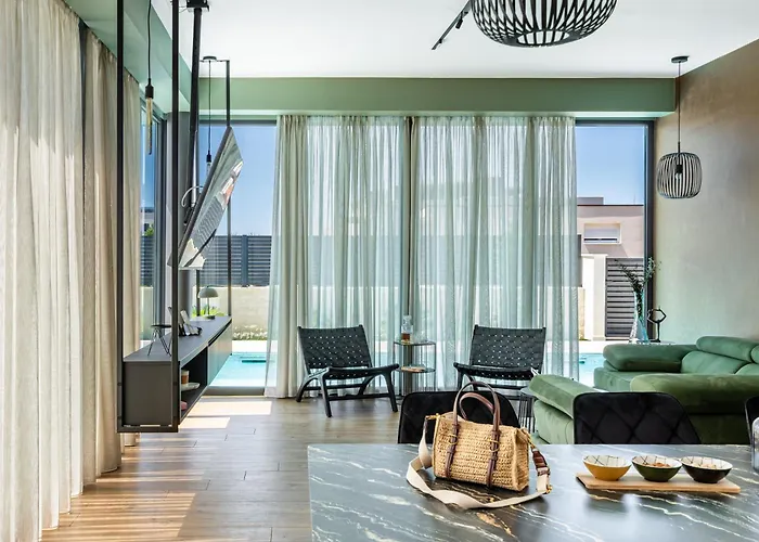 New Restart Vrsi-mulo With Heated Pool And Sea View Villa