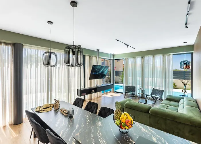 Villa New Restart Vrsi-mulo With Heated Pool And Sea View Vrsi