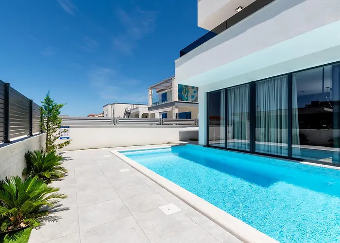 New Restart Vrsi-mulo With Heated Pool And Sea View *